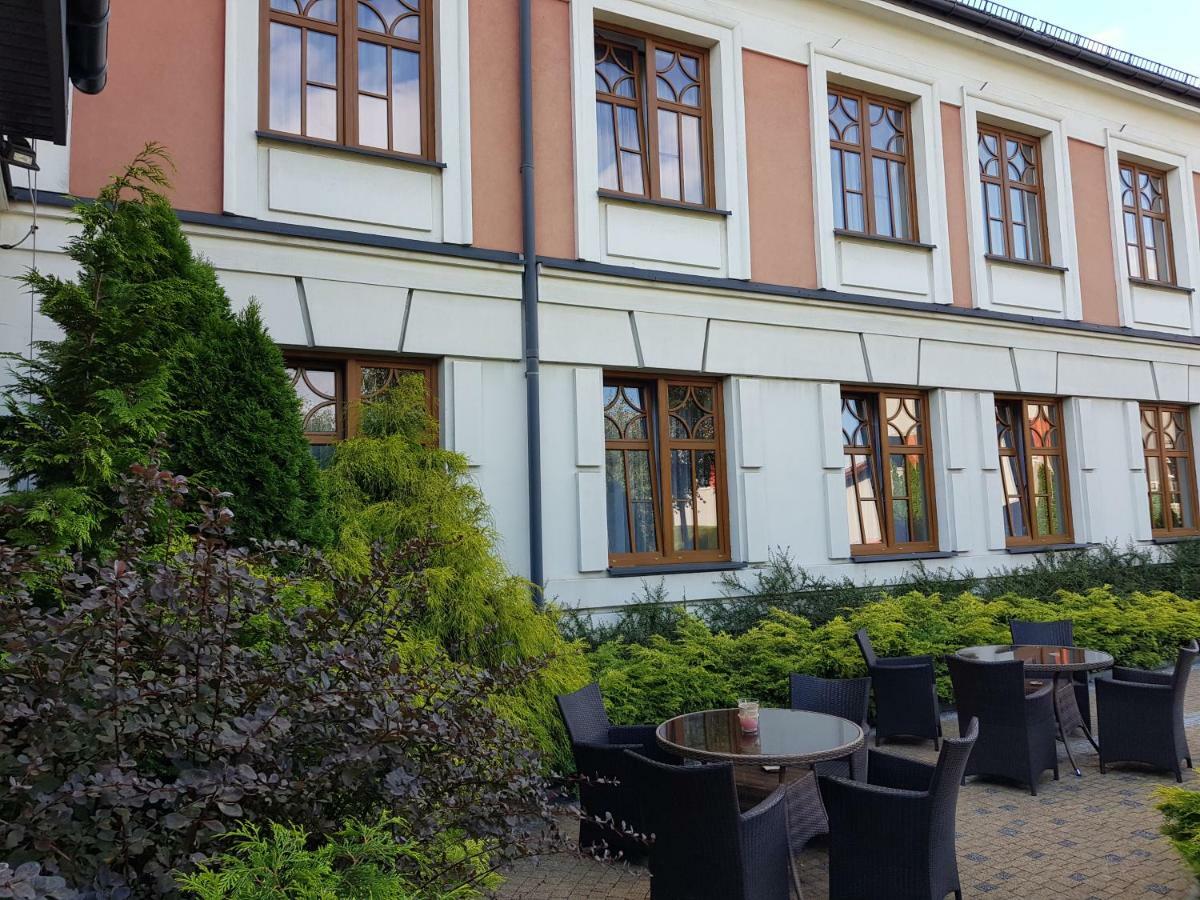 Rezydencja Pod Zegarem Trzebinia  Exterior photo