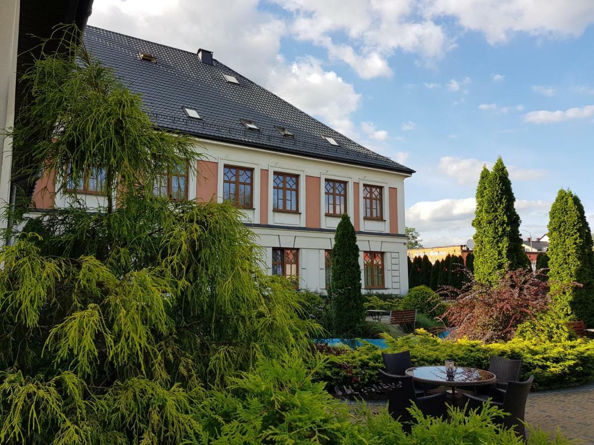 Rezydencja Pod Zegarem Trzebinia  Exterior photo