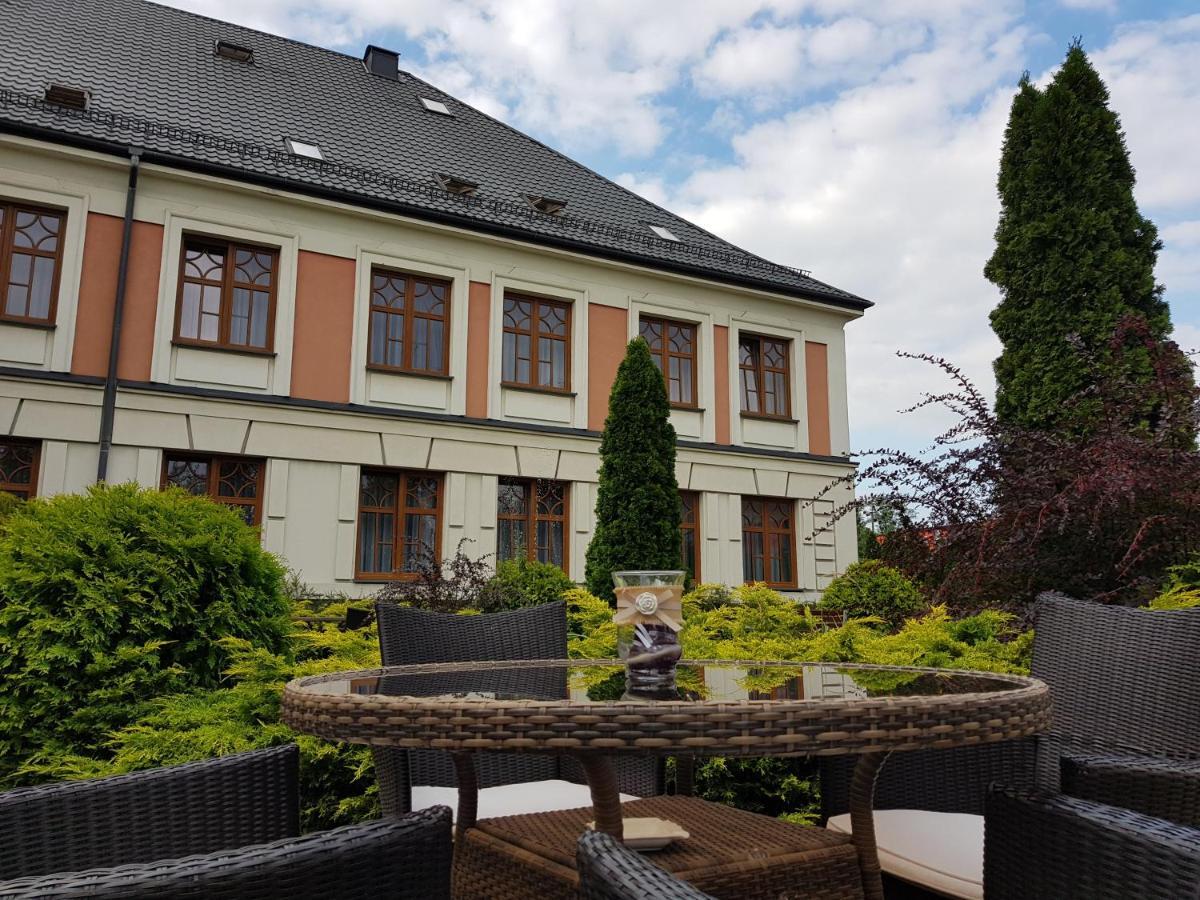 Rezydencja Pod Zegarem Trzebinia  Exterior photo